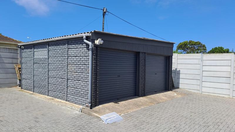 To Let commercial Property for Rent in Cotswold Eastern Cape